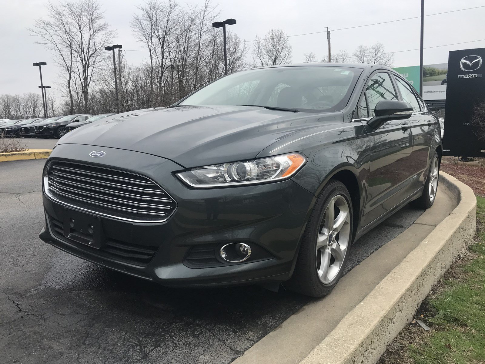 Pre-Owned 2015 Ford Fusion SE FWD 4dr Car