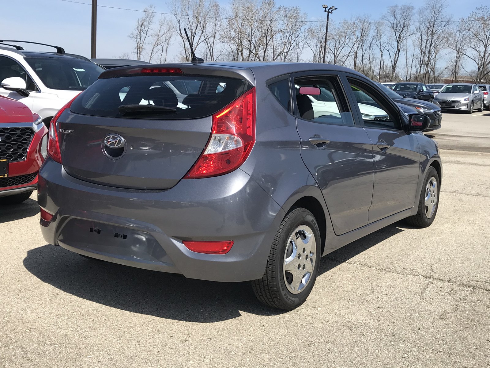 Certified PreOwned 2017 Hyundai Accent SE FWD Hatchback